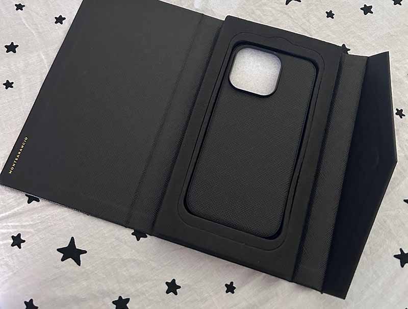 Cover iPhone 16 Pro in Pelle Saffiano photo review