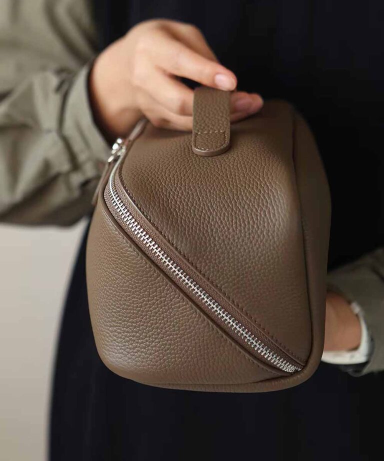 Beauty Case Viaggio in Pelle "Liberty" - immagine 4
